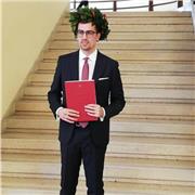 Laureato in giurisprudenza disponibile per lezioni e ripetizioni private